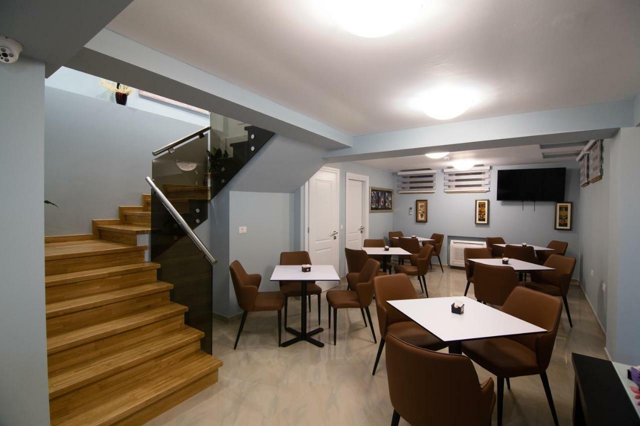 Eagles Philadelphia Bed & Breakfast Korce Ngoại thất bức ảnh